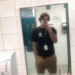 Meet your Posher, Aaron